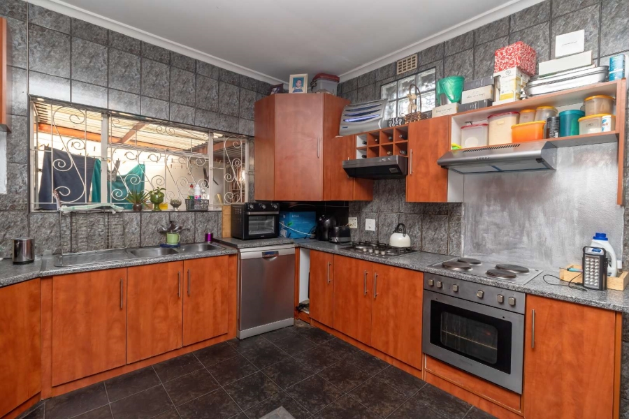 4 Bedroom Property for Sale in Belhar Western Cape
